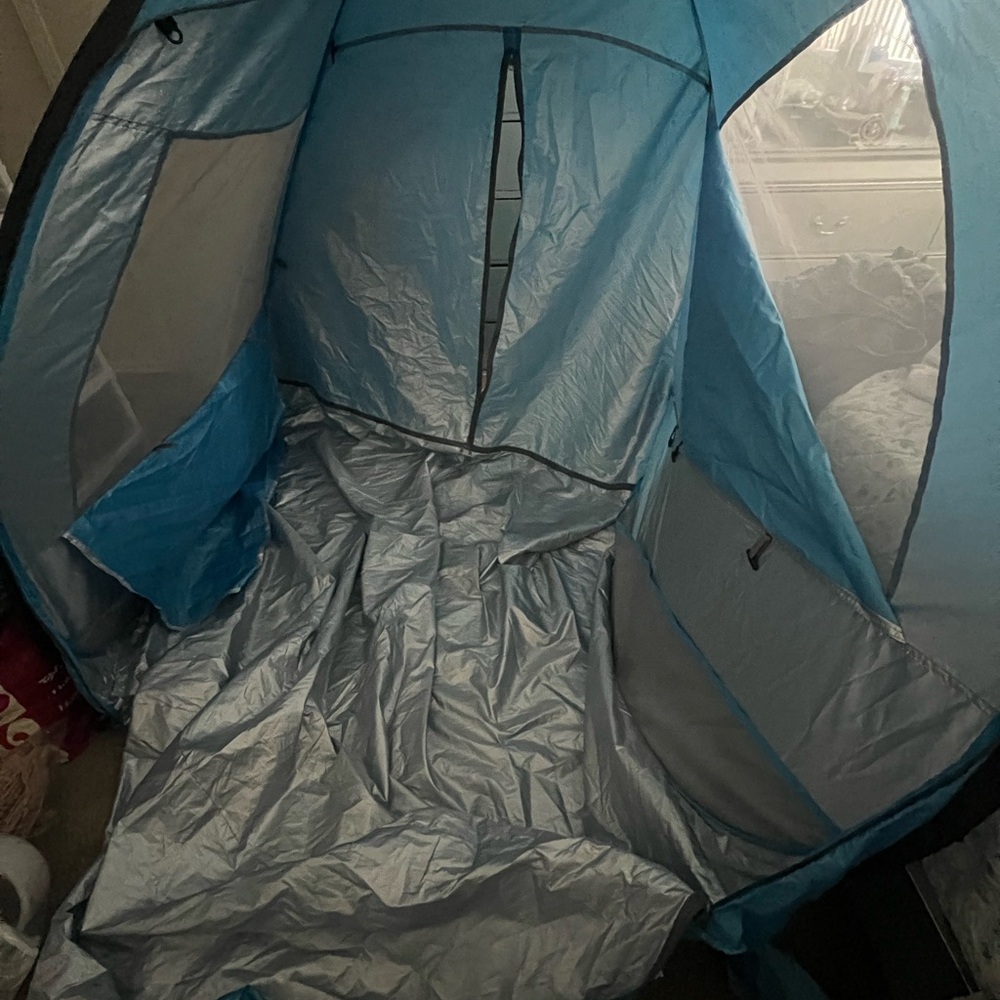 Camping tent ⛺️